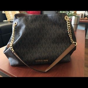 Michael Kors Logo Shoulder Bag
